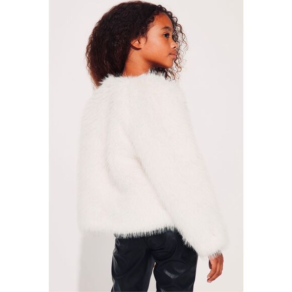 NEW H&M Girls 13/14 Cream Faux Fur Jacket Coat - Picture 1 of 8